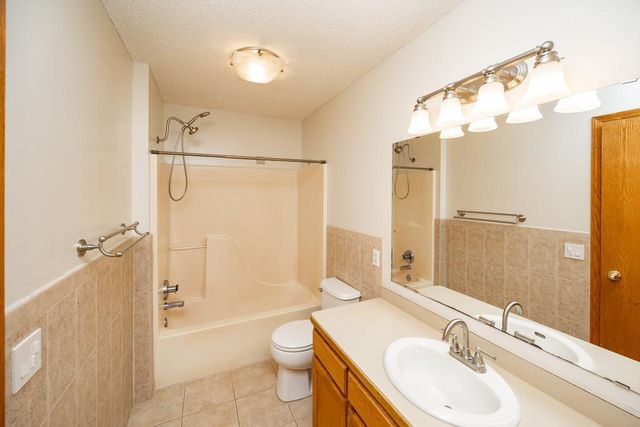 18122 Eventide Way, Farmington, MN 55024