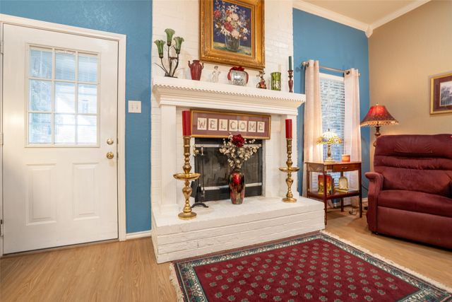 623 Newlin Lane, Granbury, TX 76048