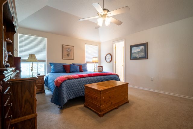 623 Newlin Lane, Granbury, TX 76048
