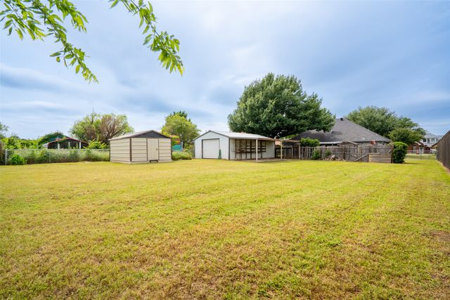 623 Newlin Lane, Granbury, TX 76048