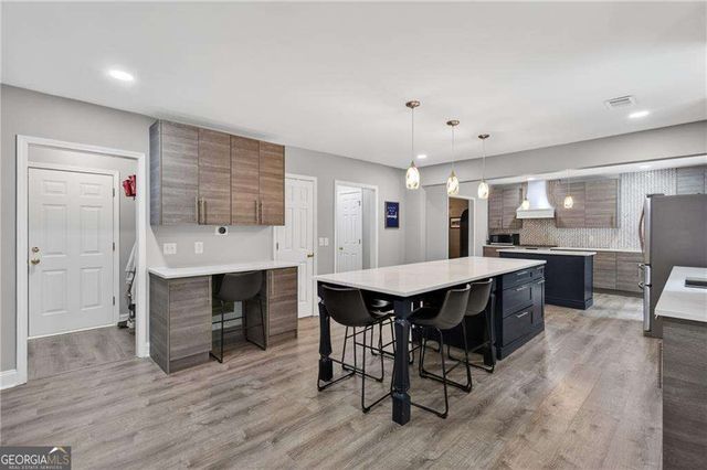 3827 Lance Bluff Court, Duluth, GA 30097