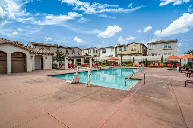 4208 Mission Ranch Way, Oceanside, CA 92057