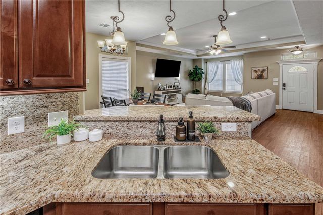 1723 Creekside Circle, College Station, TX 77845
