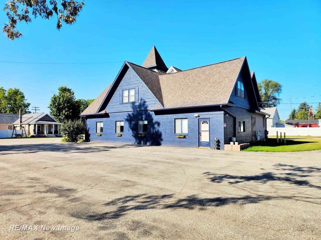 201 E Main Road, Sterling, MI 48659