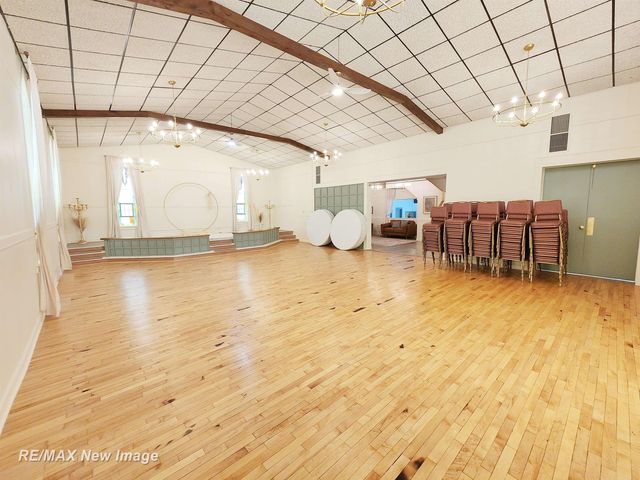 201 E Main Road, Sterling, MI 48659