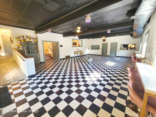 201 E Main Road, Sterling, MI 48659