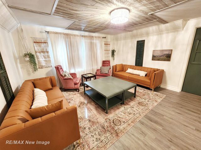 201 E Main Road, Sterling, MI 48659