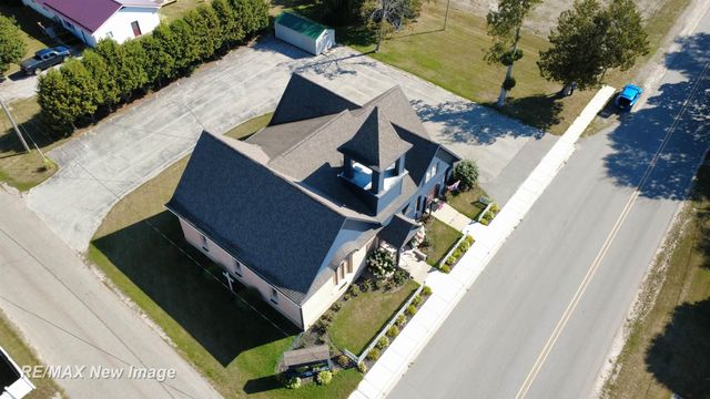 201 E Main Road, Sterling, MI 48659