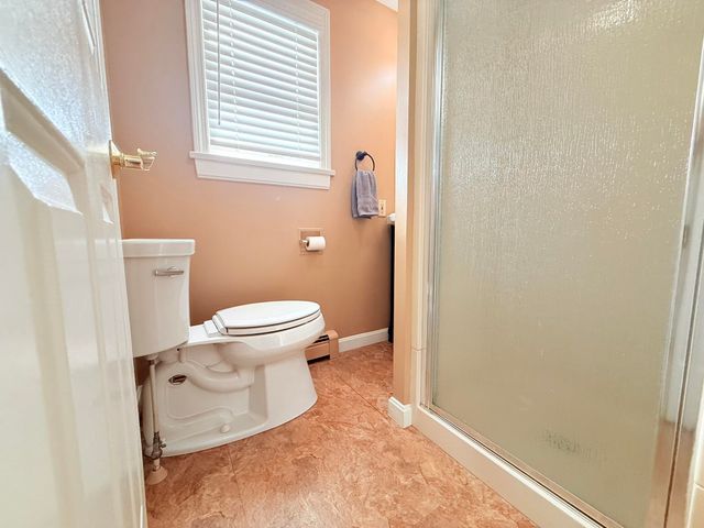 32 Kimball Place, Claremont, NH 03743