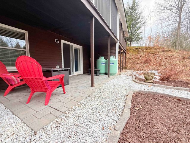 32 Kimball Place, Claremont, NH 03743