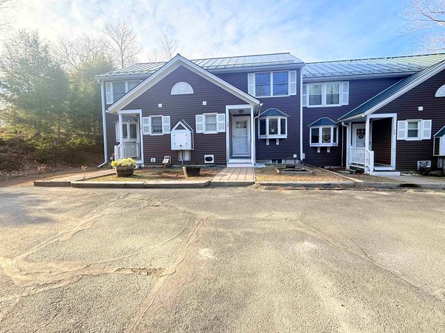 32 Kimball Place, Claremont, NH 03743