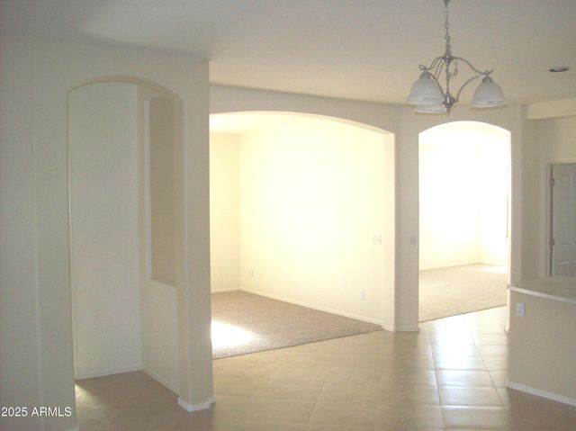 3131 E Silversmith Trail, San Tan Valley, AZ 85143