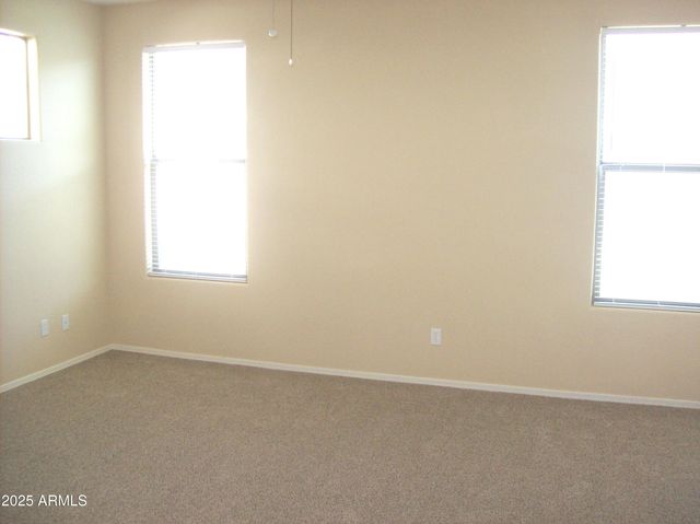 3131 E Silversmith Trail, San Tan Valley, AZ 85143