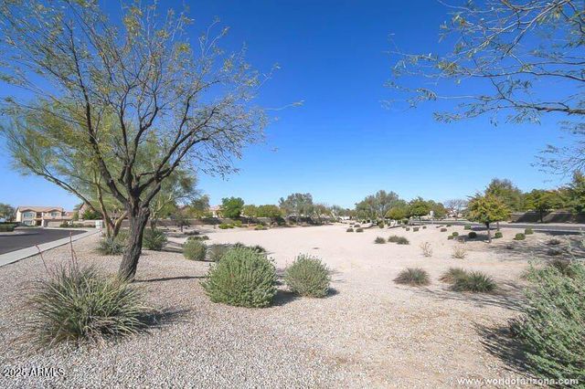 3131 E Silversmith Trail, San Tan Valley, AZ 85143