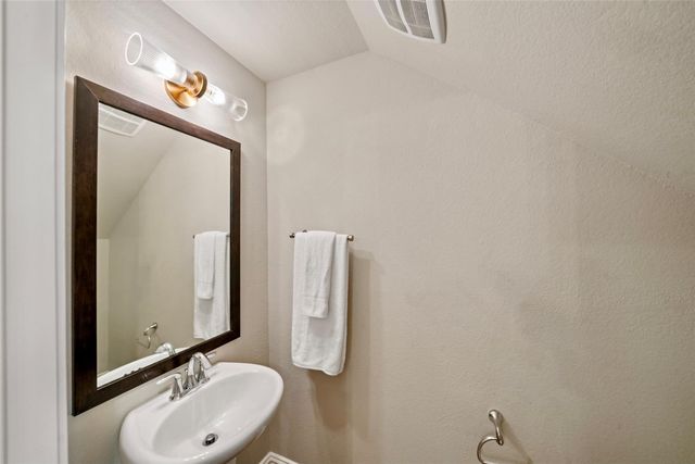 2627 Shady Woods Lane, Houston, TX 77008