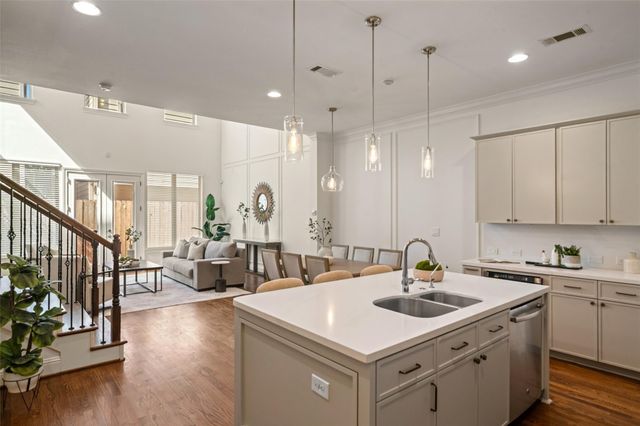 2627 Shady Woods Lane, Houston, TX 77008
