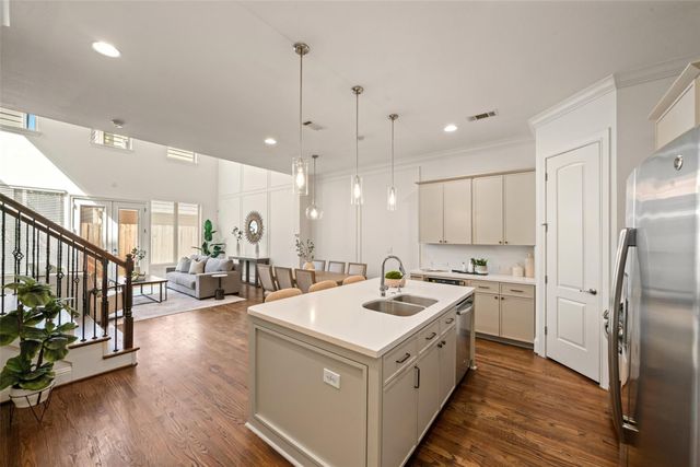 2627 Shady Woods Lane, Houston, TX 77008