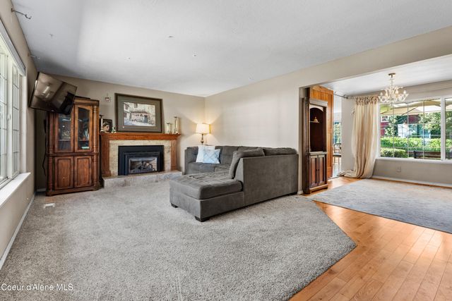 7535 N MT CARROL ST, Dalton Gardens, ID 83815