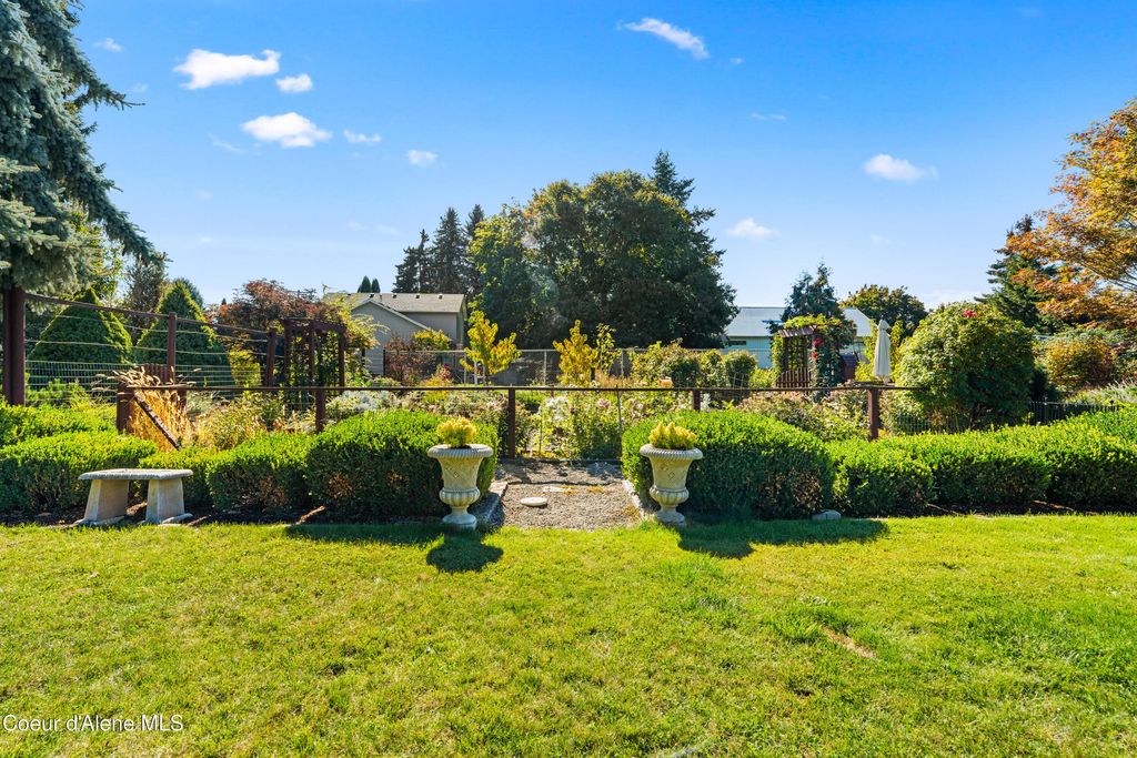 7535 N MT CARROL ST, Dalton Gardens, ID 83815 photo 55