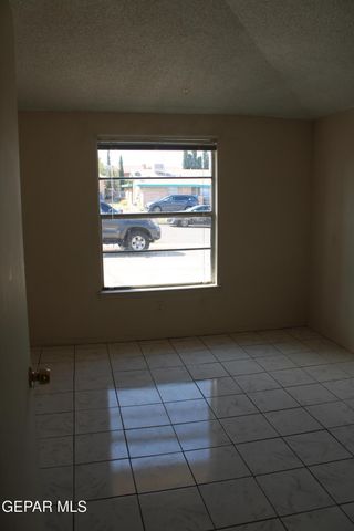 11435 Sundrop Court D, El Paso, TX 79936