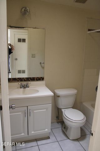 11435 Sundrop Court D, El Paso, TX 79936