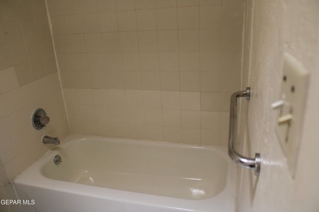 11435 Sundrop Court D, El Paso, TX 79936