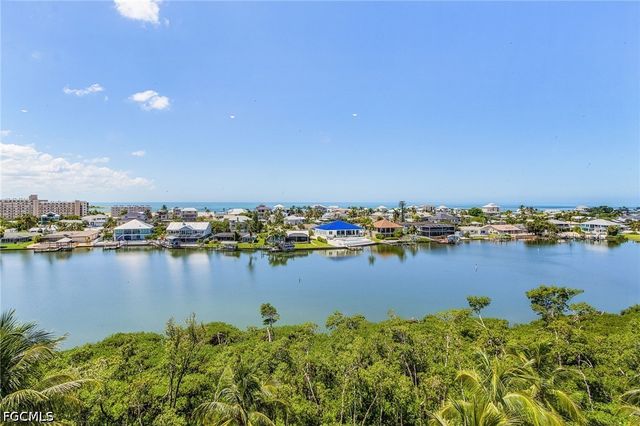 4192 Bay Beach LN 872, Fort Myers Beach, FL 33931
