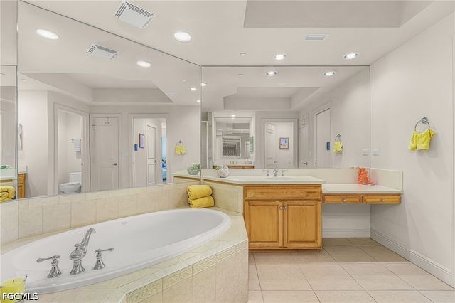 4192 Bay Beach LN 872, Fort Myers Beach, FL 33931