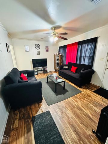 612 Mclain, Newport, AR 72112