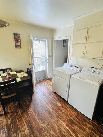 612 Mclain, Newport, AR 72112