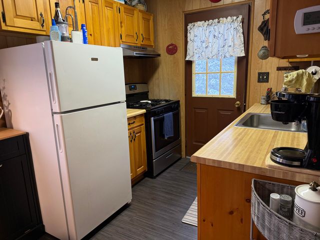 125 Branch Farm Road, Saranac Lake, NY 12983