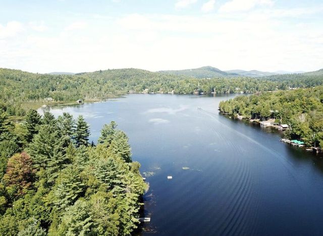 125 Branch Farm Road, Saranac Lake, NY 12983