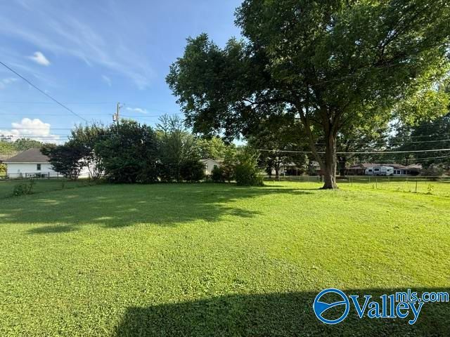 4309 Clayrest Drive NW, Huntsville, AL 35816