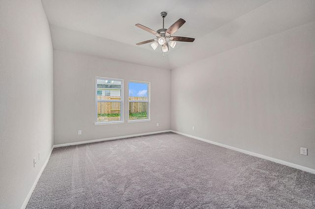12983 Skyline Drive, Willis, TX 77318
