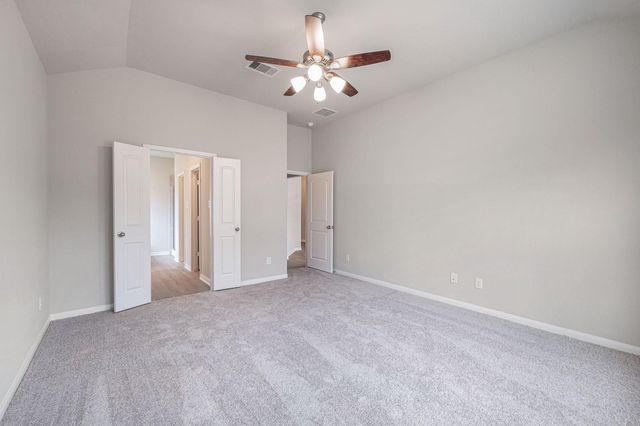 12983 Skyline Drive, Willis, TX 77318