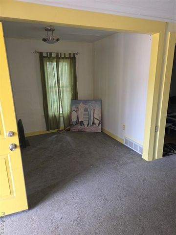 1045 Ontario Street, Lansing, MI 48915