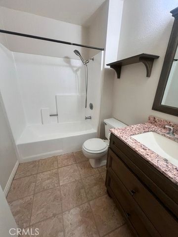 5706 Old Village Road 207, Yorba Linda, CA 92887