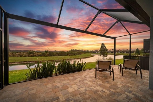 5524 BLUE CRUSH BEND, Land O Lakes, FL 34638