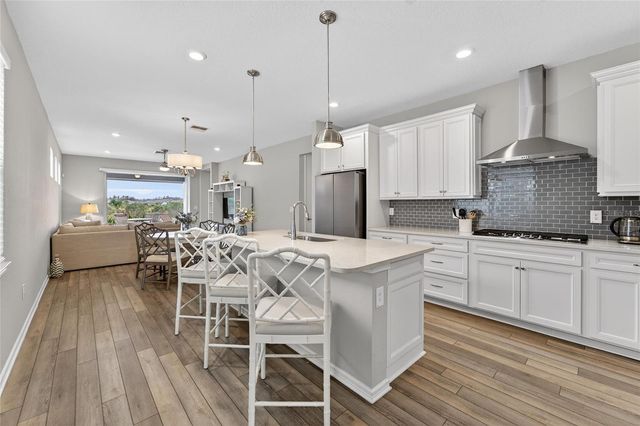 5524 BLUE CRUSH BEND, Land O Lakes, FL 34638