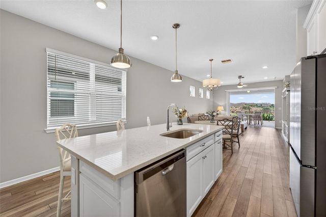 5524 BLUE CRUSH BEND, Land O Lakes, FL 34638