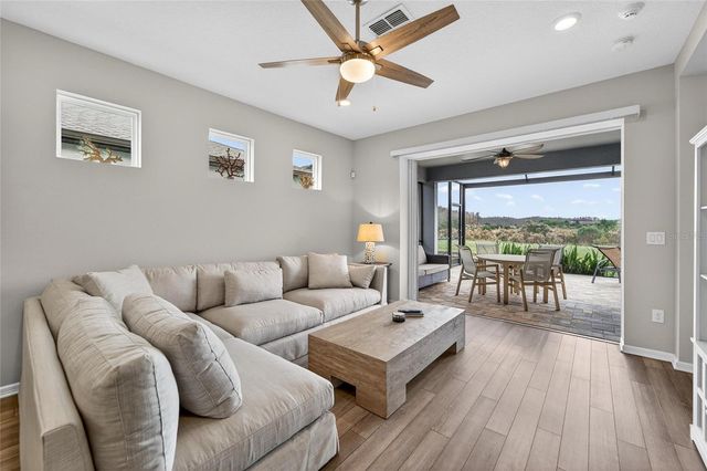 5524 BLUE CRUSH BEND, Land O Lakes, FL 34638