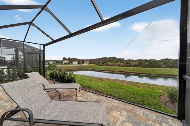 5524 BLUE CRUSH BEND, Land O Lakes, FL 34638