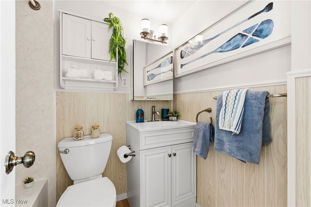 11811 Lake Avenue 503, Lakewood, OH 44107