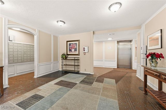 11811 Lake Avenue 503, Lakewood, OH 44107