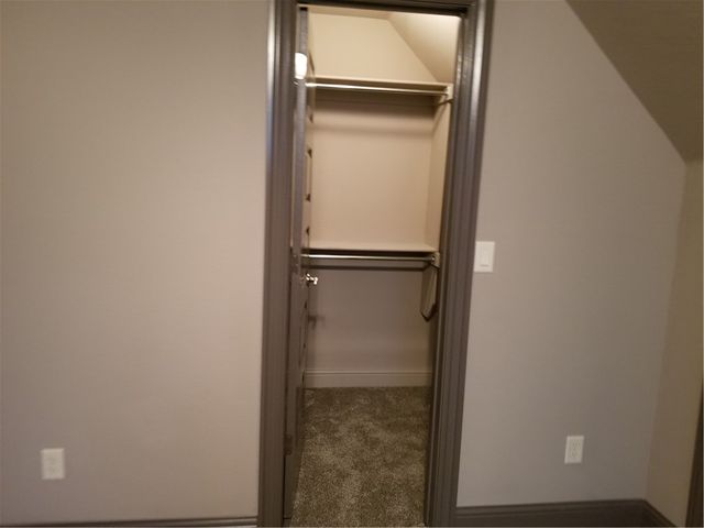 940 Sunset Lane, Centerton, AR 72719