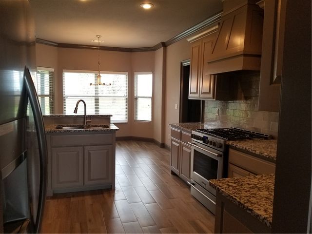 940 Sunset Lane, Centerton, AR 72719