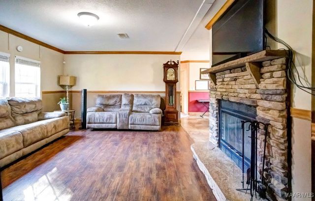 2167 Mt Hebron Road, Eclectic, AL 36024