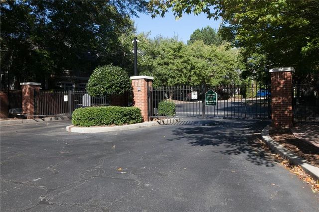 2110 Constitution Court, Roswell, GA 30075