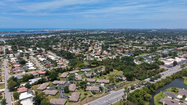2902 CAPTIVA GARDENS DRIVE 3, Sarasota, FL 34231