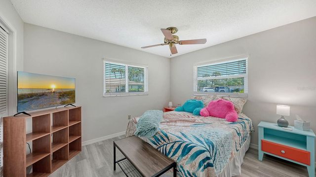 2902 CAPTIVA GARDENS DRIVE 3, Sarasota, FL 34231